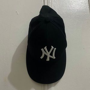 Unisex Yankee cap